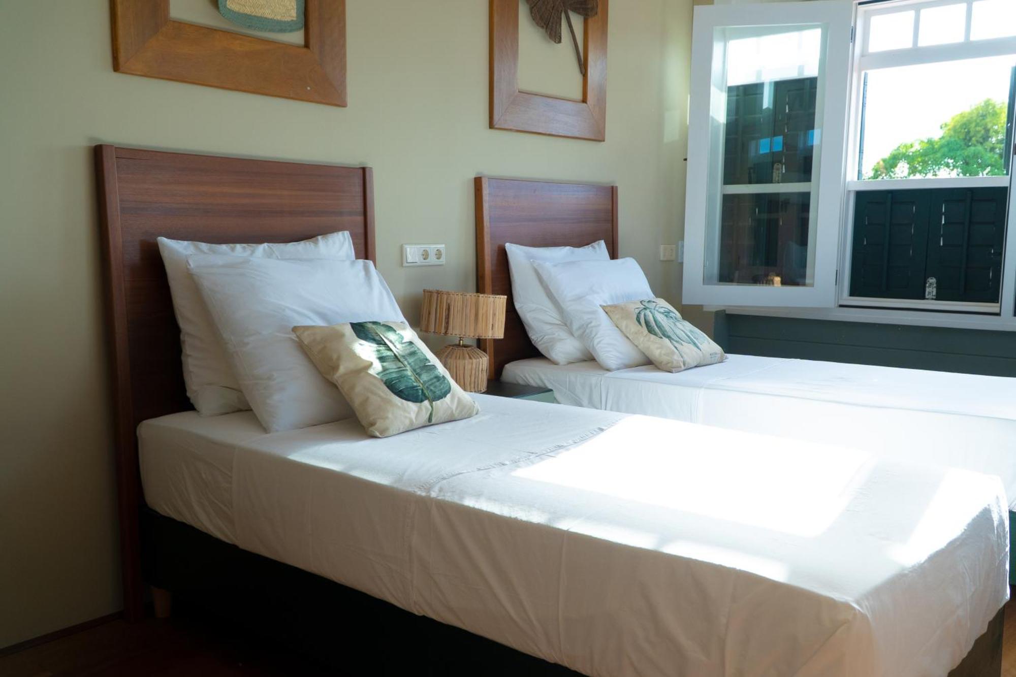 Couleur Locale Paramaribo Exterior photo